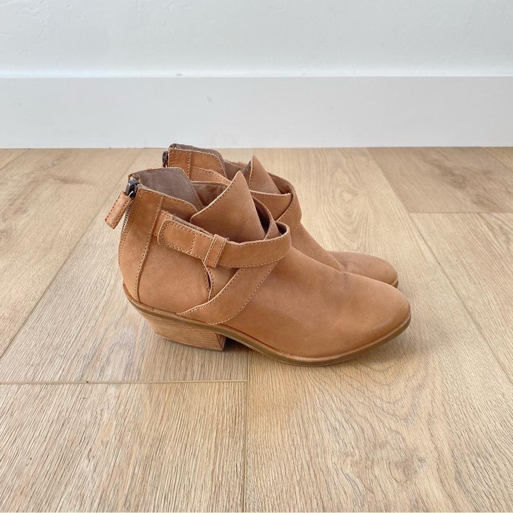 EILEEN FISHER Derby Ankle Booties Tan Wedge Heeled Booties